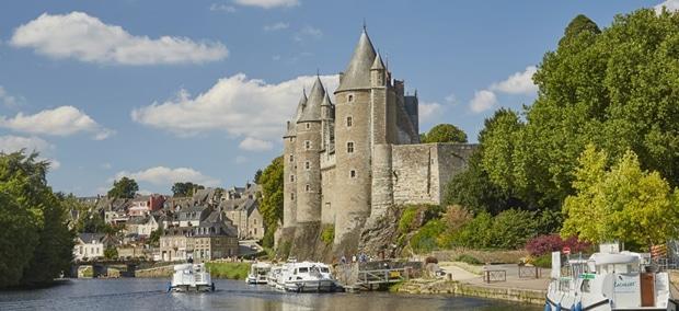 Taxi Rennes vers Melesse château