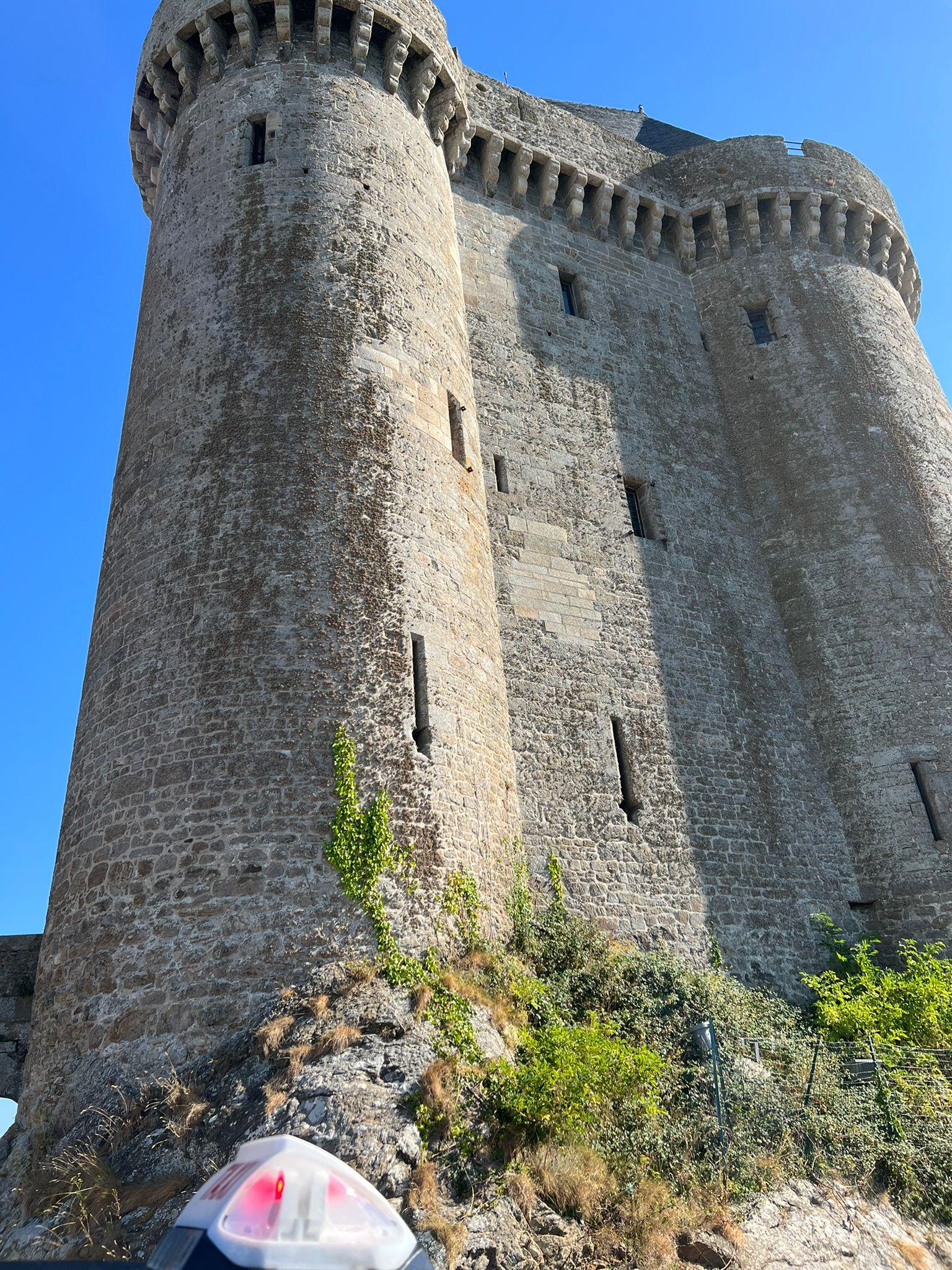 Taxi Rennes vers Saint Malo Tour de solidor